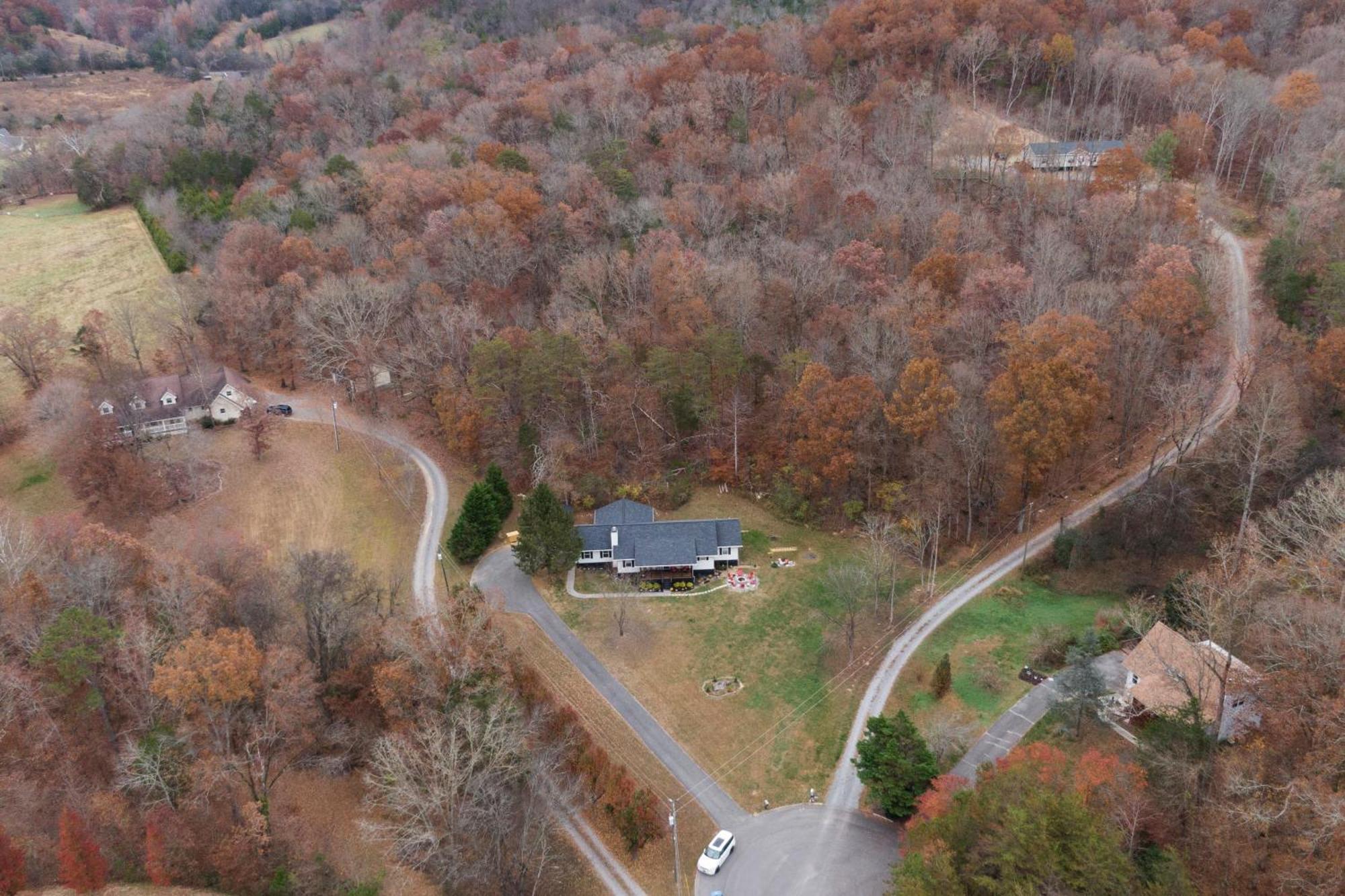 Entertainment Galore! Luxurious Property, Spectacular & Peaceful Setting, Great Location, Close To Major Attractions!! Pigeon Forge Eksteriør billede